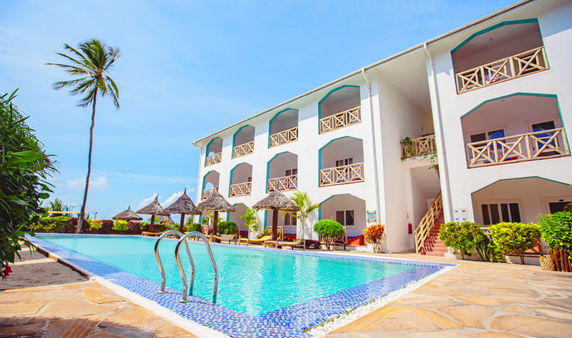 SUN BAY MLILILE BEACH HOTEL